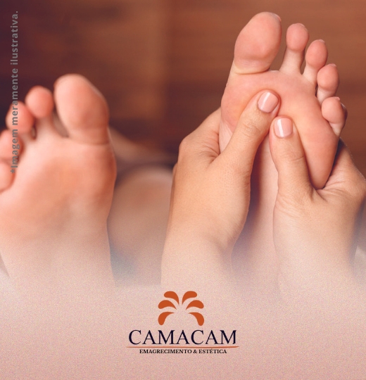Massagem nos pés